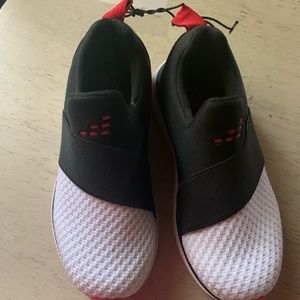 BCG Boys Step Out Sneakers